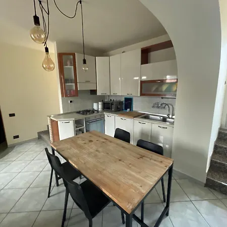 J House Lejlighed Appiano Gentile